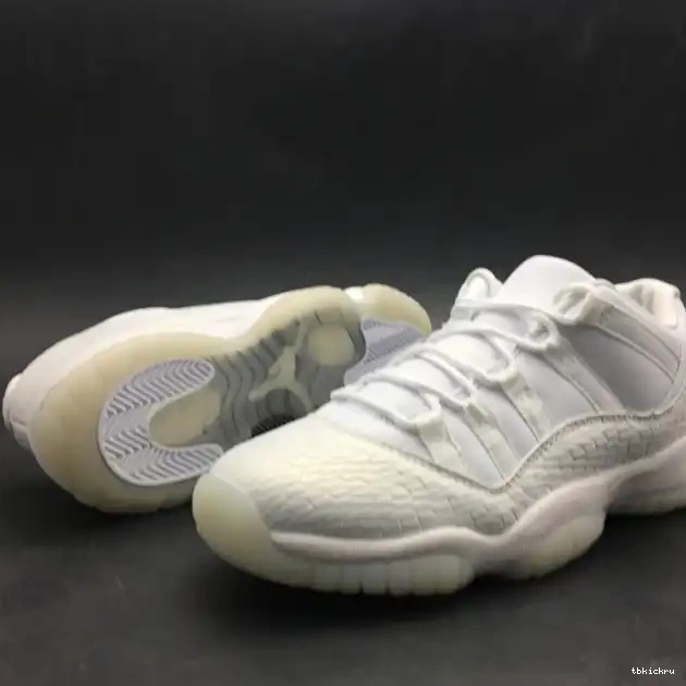 Reps TBK Air Low 897331-100 Jordan White Frost Heiress 11 0509